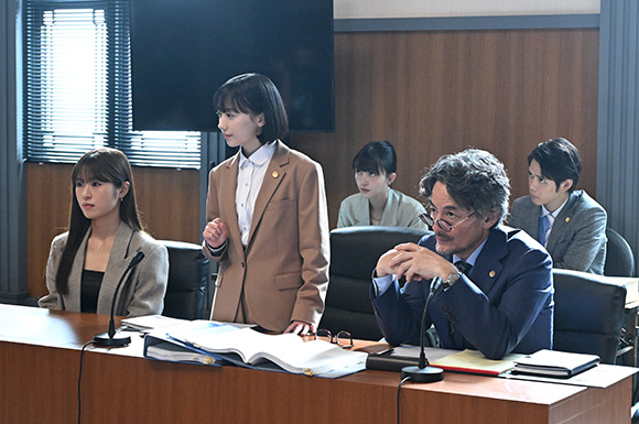 渋谷凪咲、芦田愛菜、山口馬木也