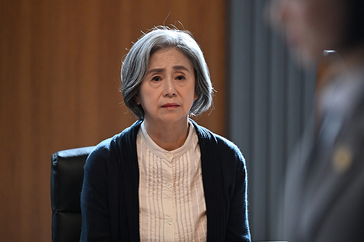 朝加真由美