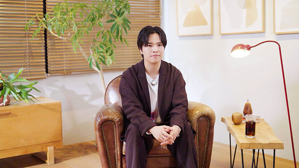 声優 石谷春貴
