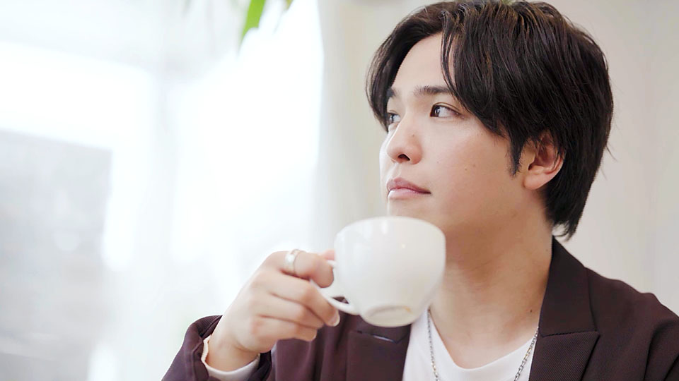 声優 石谷春貴