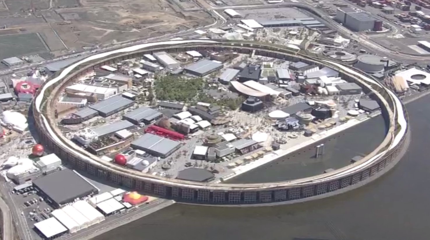 【速報】解体工事すすむ大阪・関西万博の「海外パビリオン」で作業員が資材に足はさまれる事故