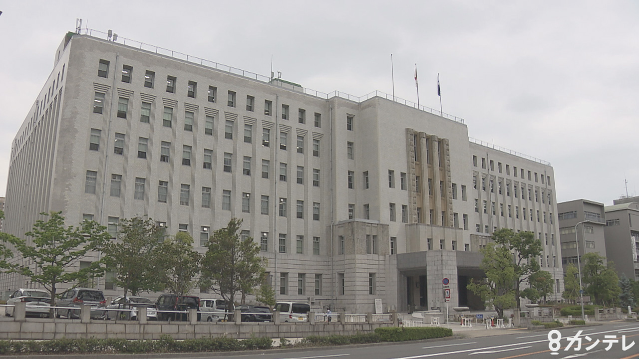 【速報】大阪府議会の議員定数削減条例可決　議席は７９→７３に　来春の大阪府議会議員選挙から適用の見通し　大阪維新の会が提出　「少数派の民意切り捨てにつながる」などの反発の声も