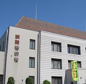 「海に人が浮いている」釣り客が発見し通報　沖合で70〜80代くらいの男性死亡　遺体は腐敗が進み警察が身元を調査中　兵庫・淡路市