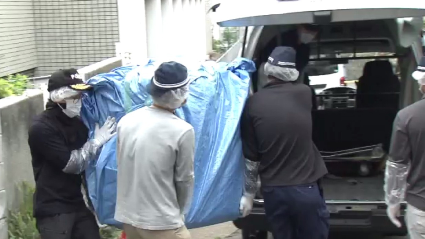 【速報】調べに対し「黙秘します」　神戸市のマンションで冷凍庫から切断された男性の遺体が見つかった事件　元妻を「殺人の疑い」で再逮捕　すでに死体遺棄・死体損壊の罪で起訴