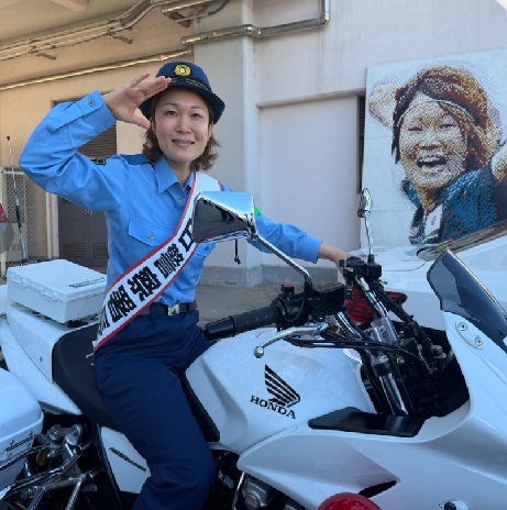 元なでしこジャパン・阪口夢穂さんが母校へ　一日署長として闇バイトへの注意呼びかけ　「危険なことが身近にたくさんある」　大阪府内の検挙者は9月末までに1039人　
