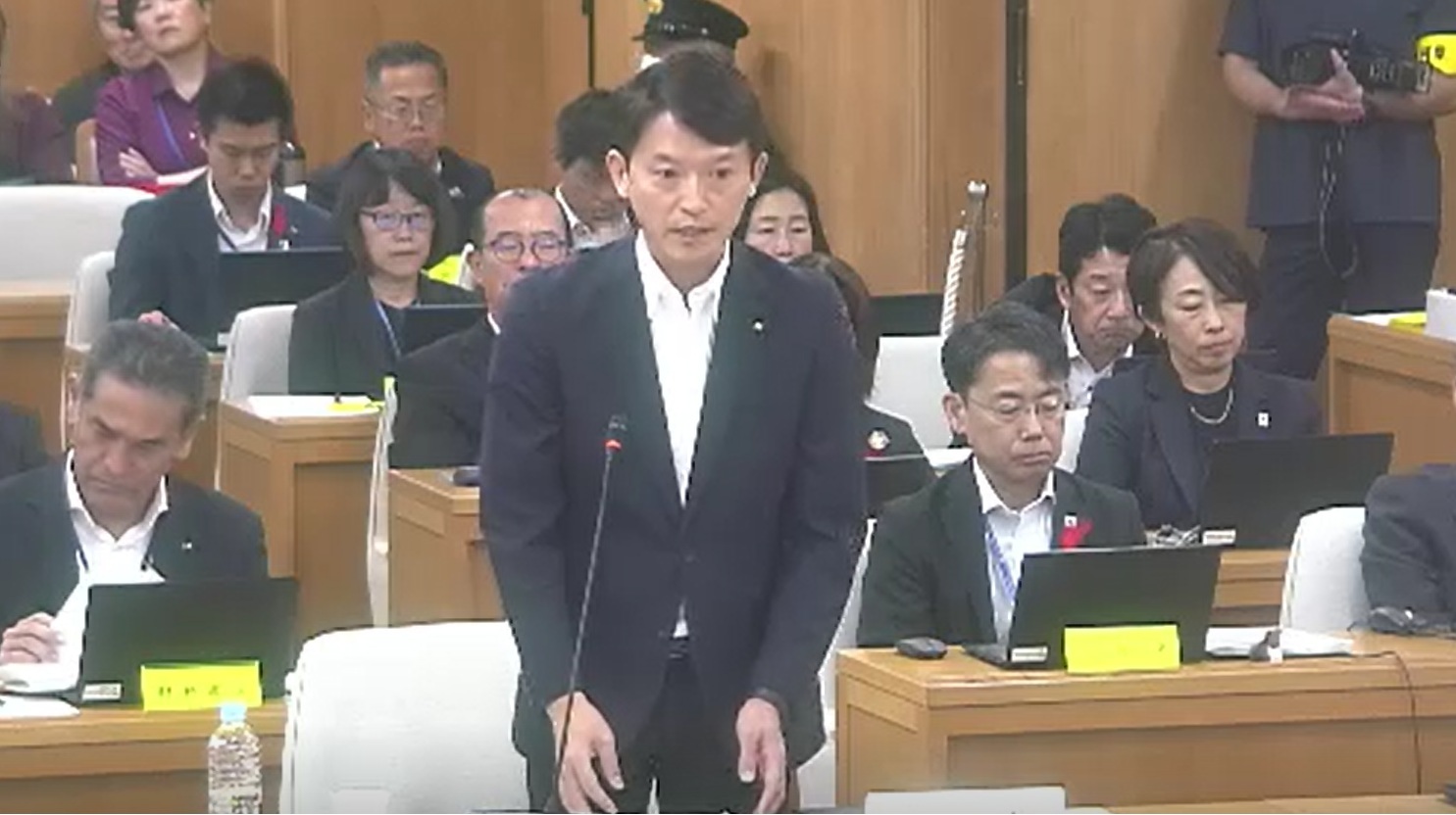 【速報】兵庫・斎藤知事の給与減額条例案　５度目の継続審議に　知事による指示の有無触れず「管理責任」のみ問うも…「幕引き」に反発　去年６月から１年以上「継続」「修正」繰り返す