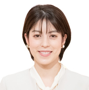 薄田ジュリア