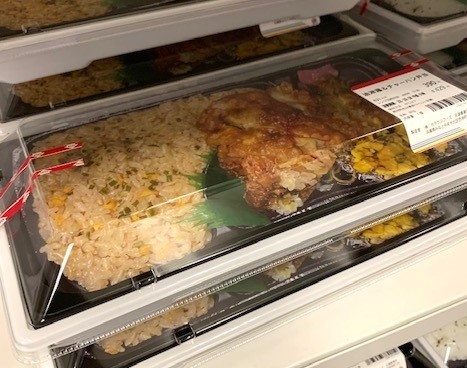 【テレビの美術部ウラ話】コンビニ弁当、実は紙　あれもこれも、ぜ～んぶ手づくり！　ドラマの撮影現場で大活躍の小道具たち　プロ集団が見えない部分までこだわり抜く