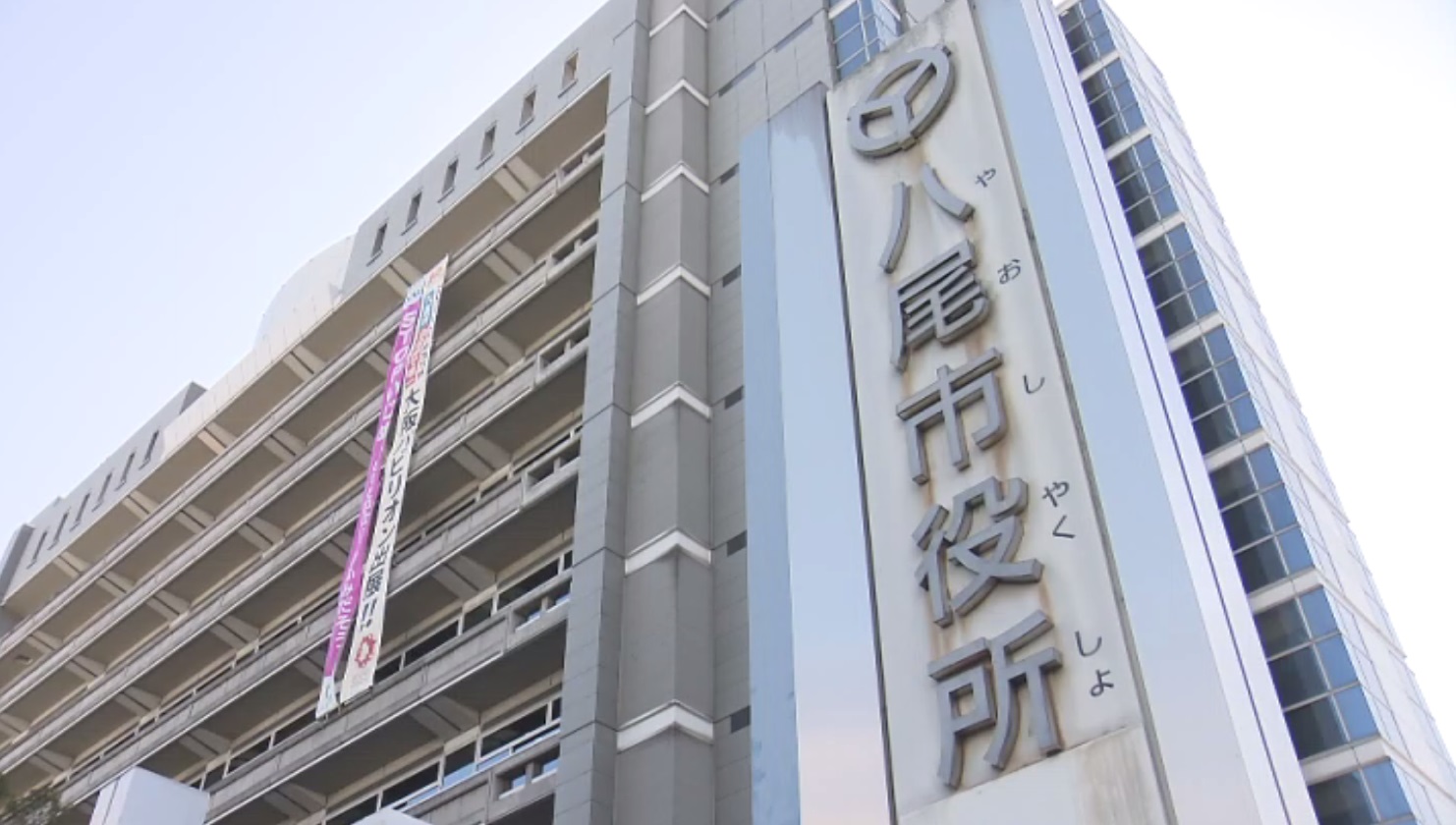 【遠足で熱中症】38度超の発熱で救急搬送「お茶を買えず熱中症になった」女子児童と両親が市に220万円の賠償求める「お金が欲しいわけではない。二度とこんなことを起こしてほしくない」
