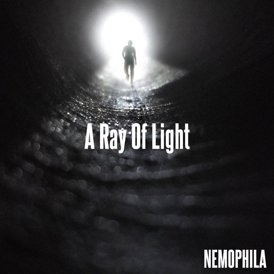 デジタルシングル「A Ray Of Light 」NOW ON SALE