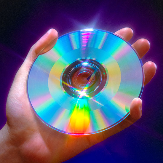 New digital Single 「RAINBOW」 NOW ON SALE