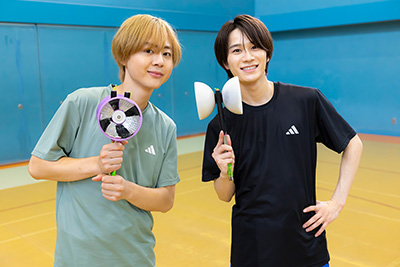 嶋﨑斗亜、岡佑吏 （AmBitious）