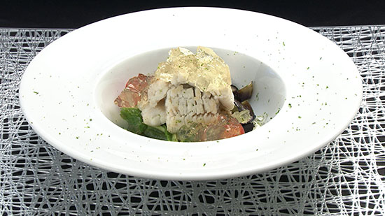 焼き夏野菜とハモの冷たいゆずジュレ