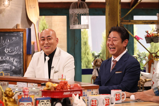 錦鯉(長谷川雅紀、渡辺隆)