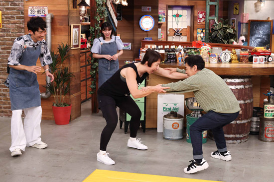 石田明（NON STYLE）、田中友梨奈（カンテレアナウンサー）、浜口京子、岡村隆史（ナインティナイン）