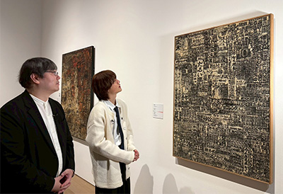 森光彦（京都市京セラ美術館学芸員）、岡佑吏（AmBitious）