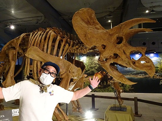 ティラノサウルス展 兵動大樹