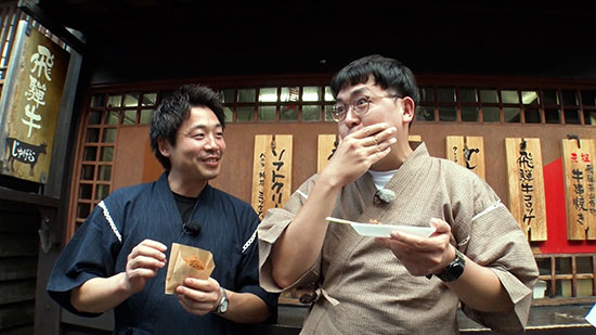 タチマチ（安達周平、胡内佑介）