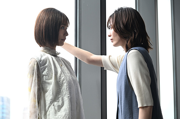 中村ゆり、月城かなと