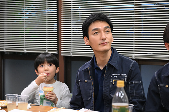 中村ゆり、草彅剛