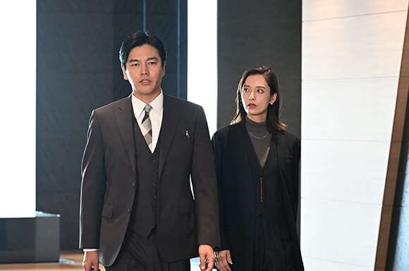 要潤、月城かなと