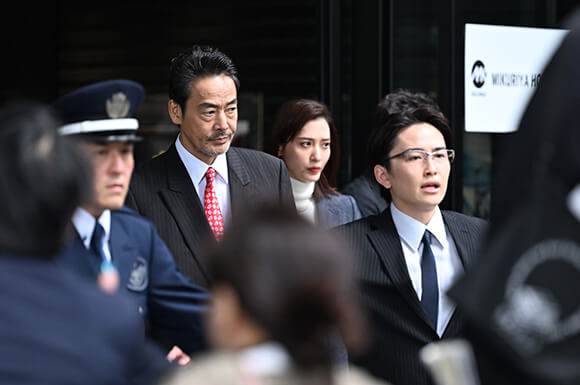 村上弘明、石山順征