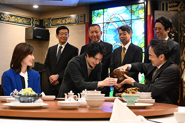 月城かなと、塩野瑛久、村上弘明