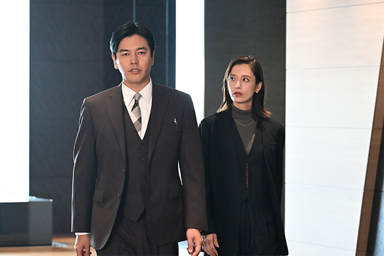 要潤、月城かなと