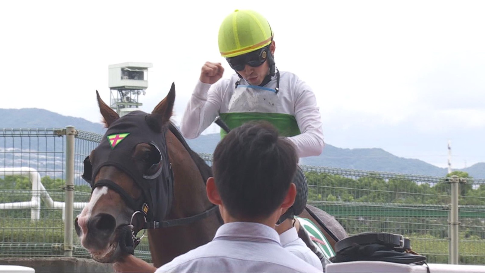【しらさぎS】松若風馬騎手「乗りやすくて操縦性がいい」初コンビのエルトンバローズと掴んだ価値ある一勝
