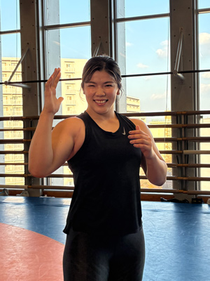 鏡優翔選手（レスリング）