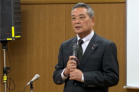 「ともに育つ」里親と里子・大阪市里親会シンポジウム