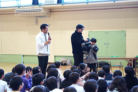 みんなでニュースを作ろう！わたしも、ぼくもカメラパーソン！