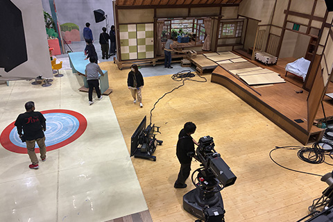 近畿大学オープンカンパニー・舞台芸術や創作評論を学ぶ大学生が来社