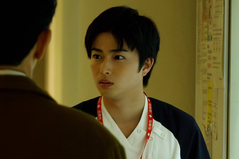 顔のない患者-救うか、裁くか-