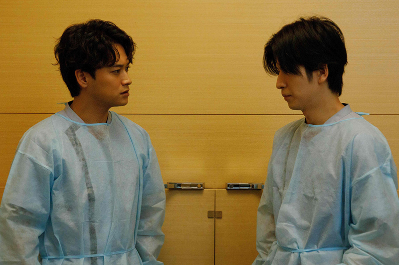 顔のない患者-救うか、裁くか-