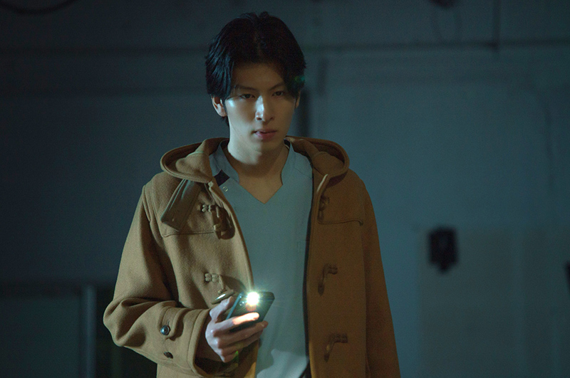 顔のない患者-救うか、裁くか-