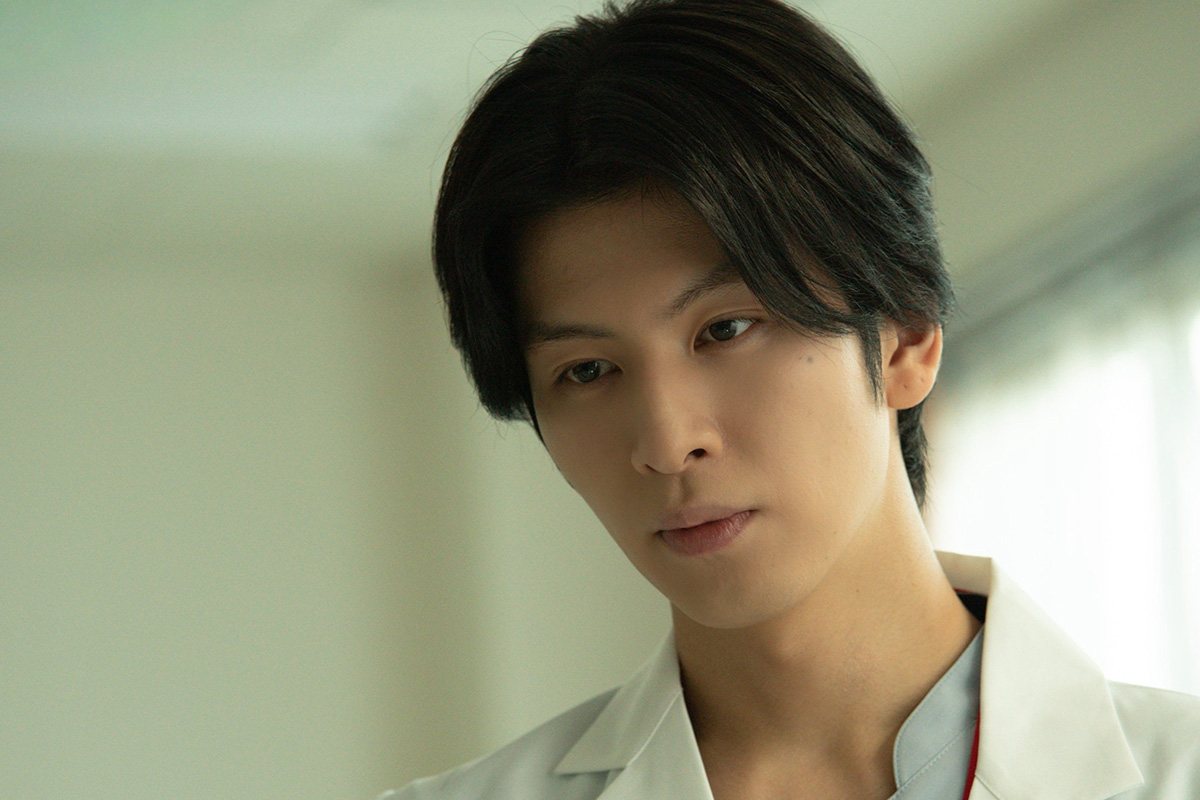 顔のない患者-救うか、裁くか-