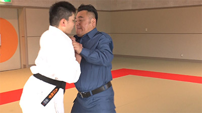 山崎弘也