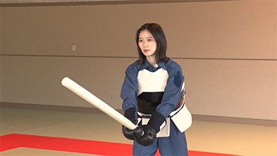 朝日奈央
