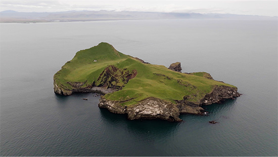 アイスランドの“絶海の孤島の世界一孤独な一軒家”