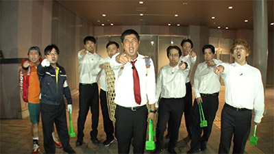 尾形貴弘(パンサー)ほか