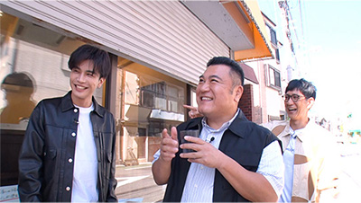 アンタッチャブル(山崎弘也・柴田英嗣) 、 岩田剛典(EXILE/三代目 J Soul Brothers from EXILE TRIBE)