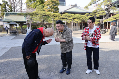 小峠英二（バイきんぐ）、アンタッチャブル（柴田英嗣、山崎弘也）