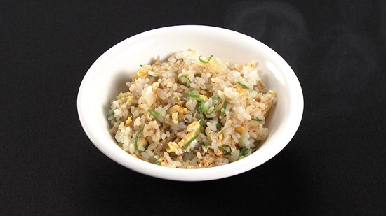 大阪炒飯倶楽部 総料理長 中辻シェフ考案「しっとりパラパラチャーハン」