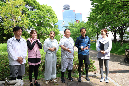鈴木紗理奈、吉田朱里、ヤナギブソン、ブラックマヨネーズ（小杉竜一、吉田敬）、橋本和花子アナウンサー