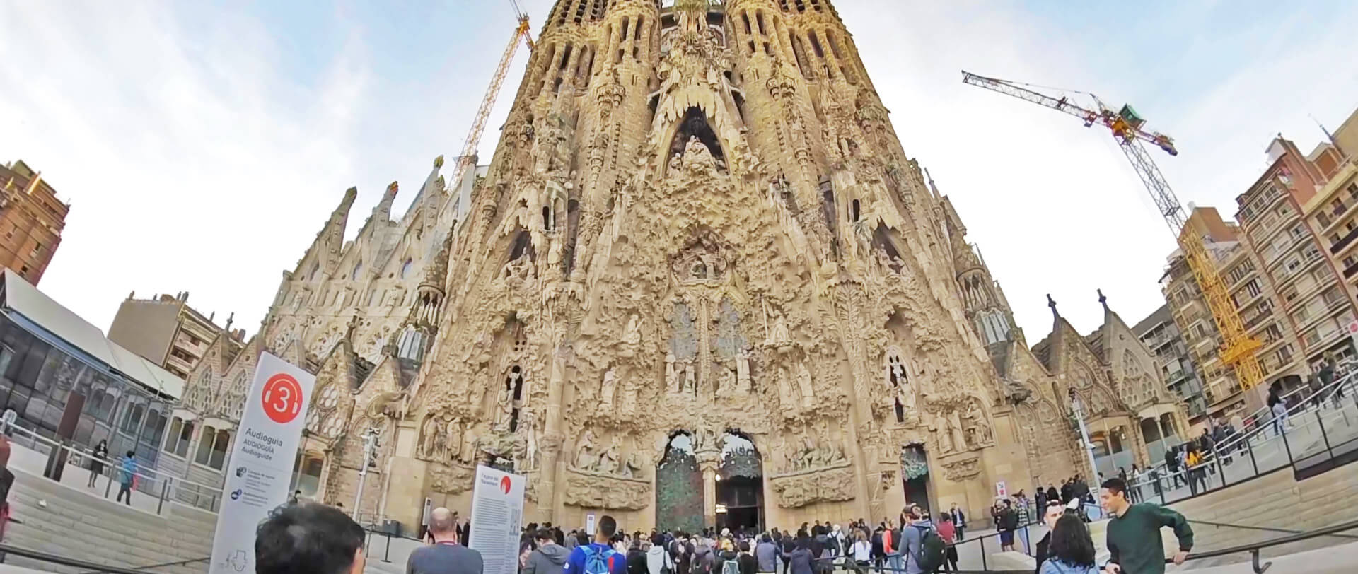 VRで巡る世界のたび