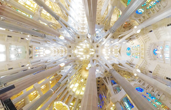 VRで巡る世界のたび