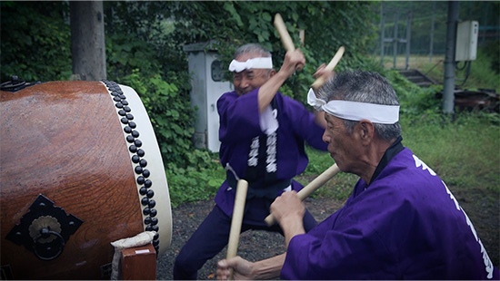武運を祈る太鼓