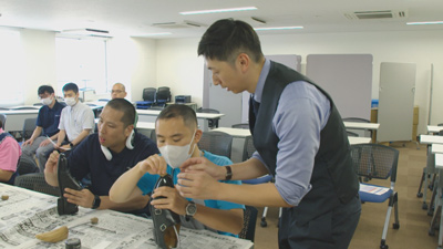  『革靴をはいた猫』