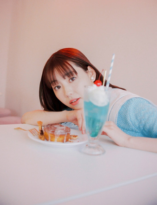 中村里帆 PHOTOガイドブック『ろいろい高知旅』